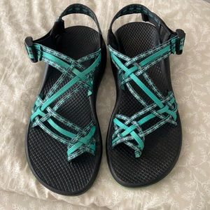 Women’s size 8 chacos
